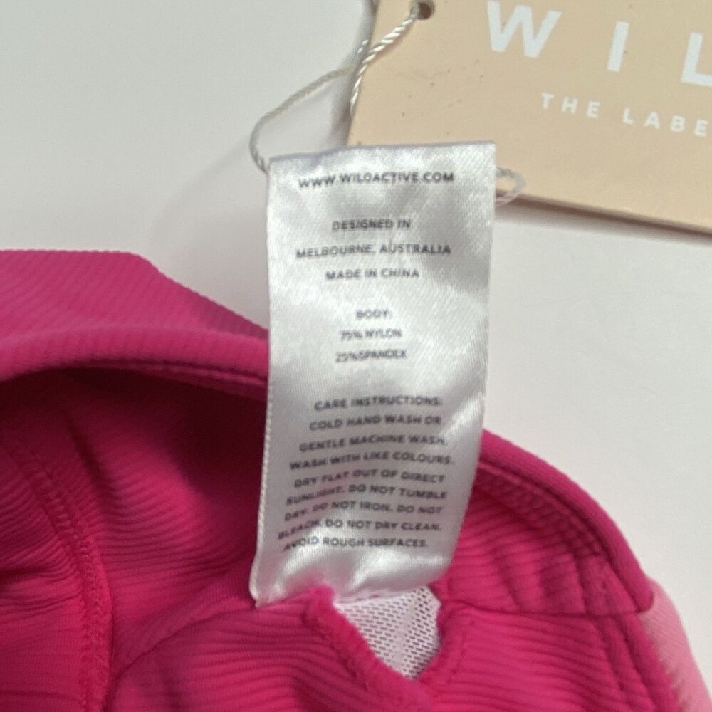 WILO Pink Ribbed Knit Color Block Racerback Keyhole Sports Bra Size Small - Picture 9 of 10